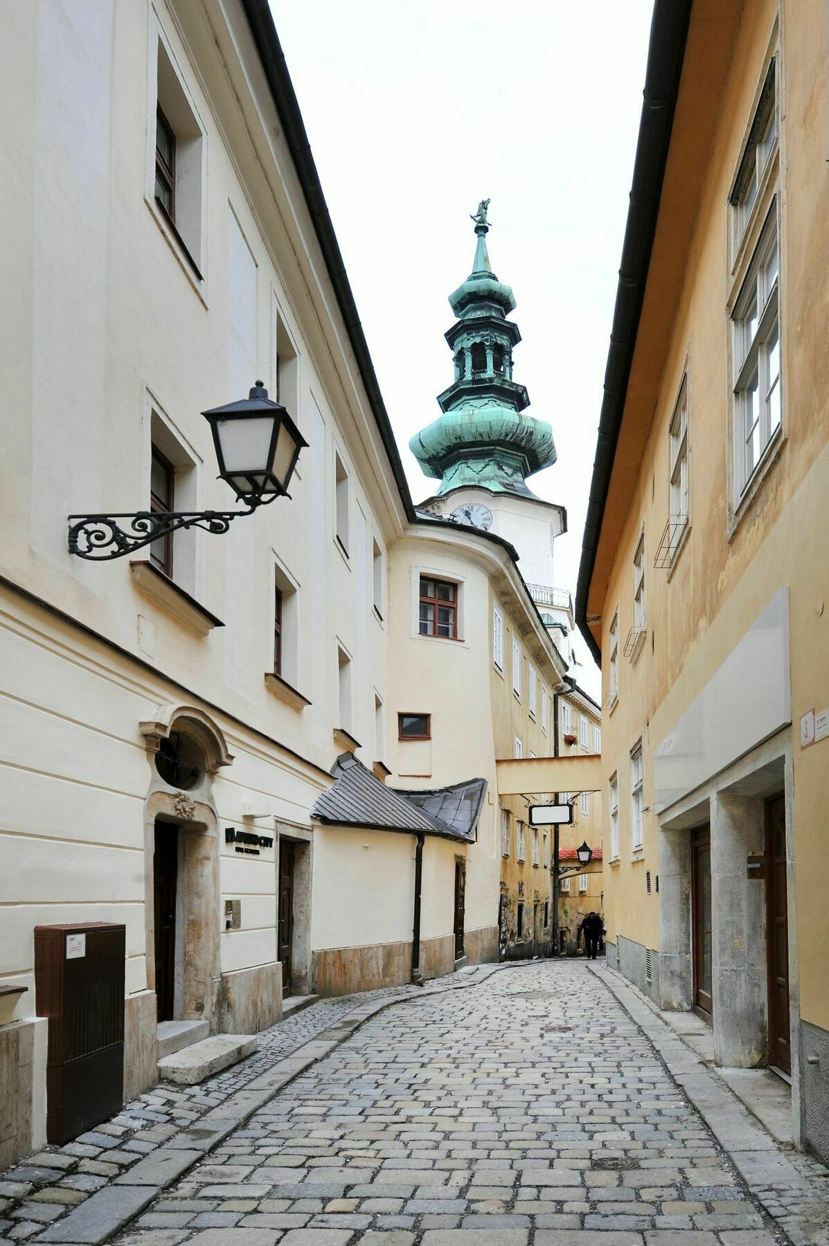 Aplend City Bastova 1 Bratislava Luaran gambar